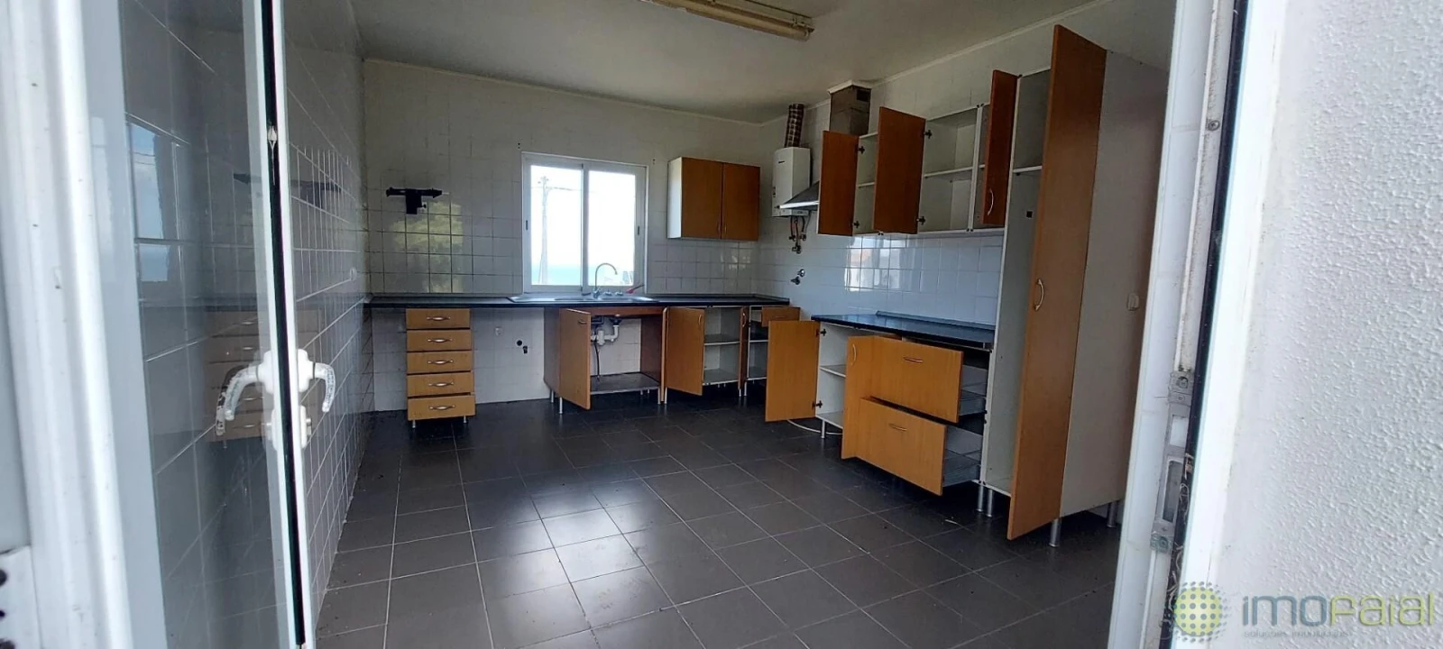 Moradia T2 para Venda em Ribeirinha Foto 5