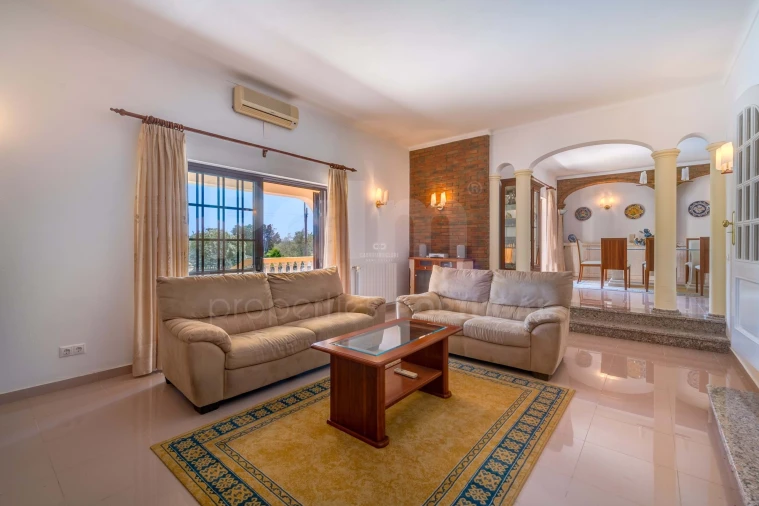 Moradia T5 para Venda em Ferragudo Foto 10