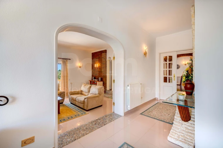 Moradia T5 para Venda em Ferragudo Foto 5