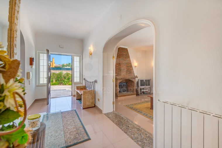 Moradia T5 para Venda em Ferragudo Foto 6