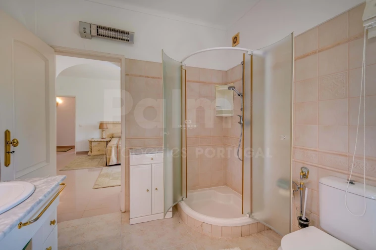 Moradia T5 para Venda em Ferragudo Foto 21