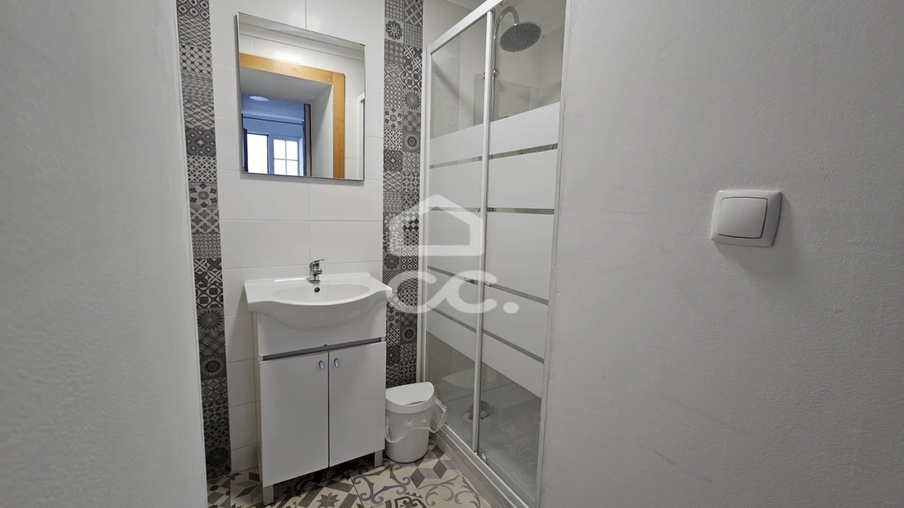 Prédio para Venda em Beja (Salvador e Santa Maria da Feira) Foto 18