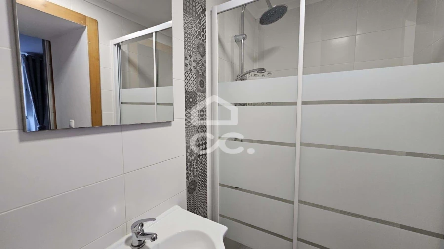 Prédio para Venda em Beja (Salvador e Santa Maria da Feira) Foto 23