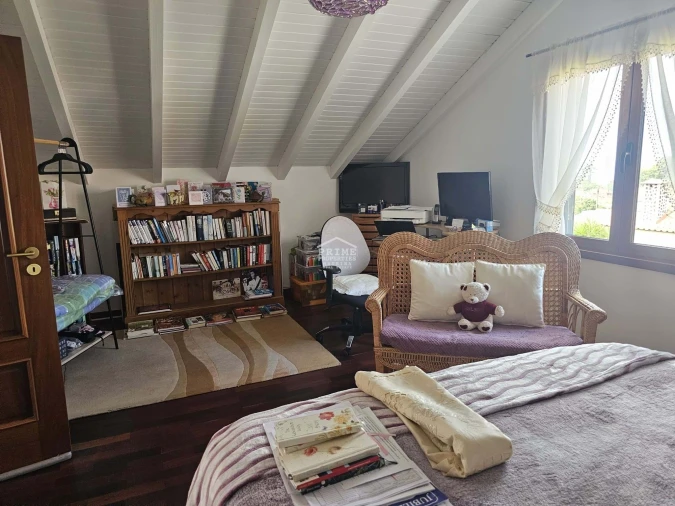 Moradia T3 para Venda em Prazeres Foto 18