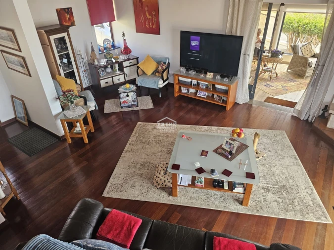 Moradia T3 para Venda em Prazeres Foto 4