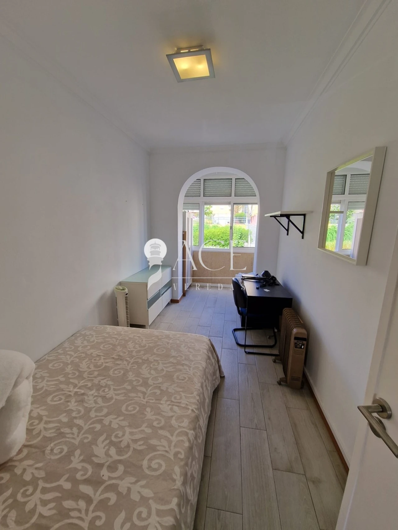 Apartamento T2 para Venda em Pontinha e Famões Foto 22