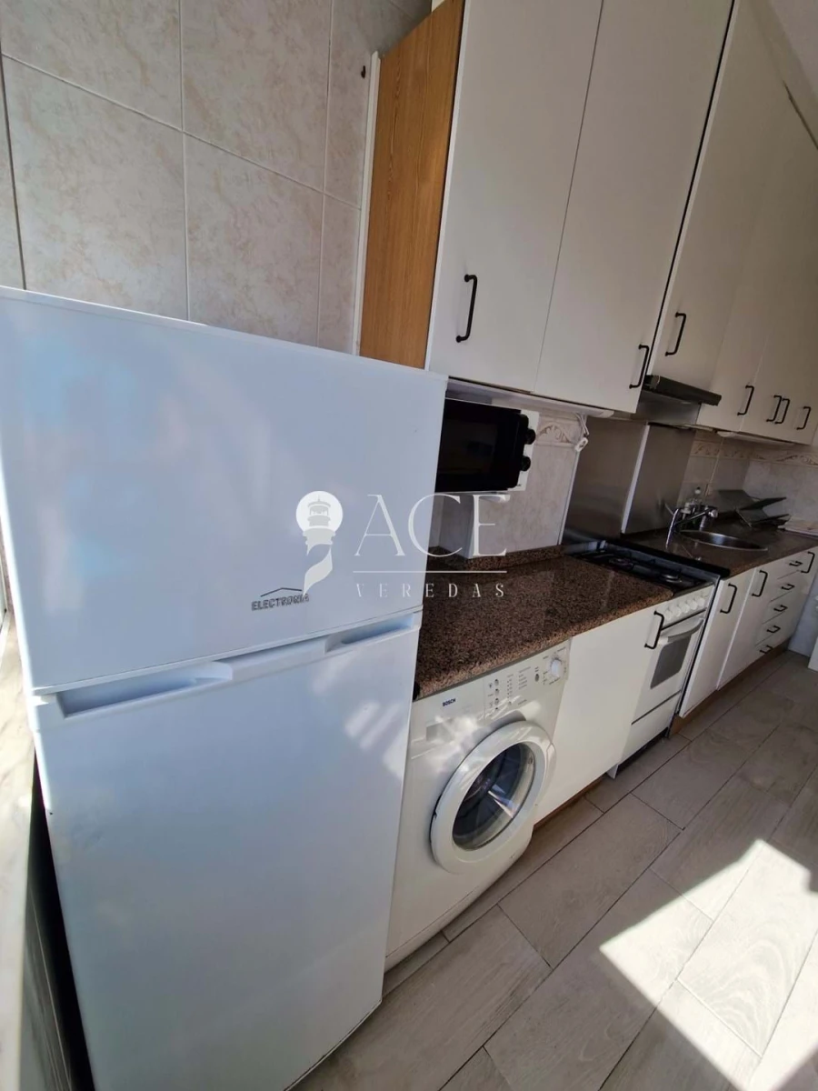 Apartamento T2 para Venda em Pontinha e Famões Foto 7