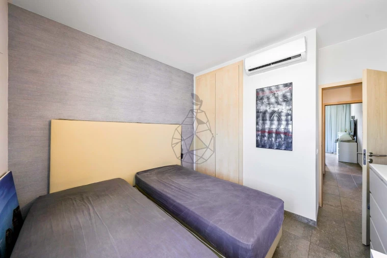 Apartamento T2 para Venda em Mexilhoeira Grande Foto 16