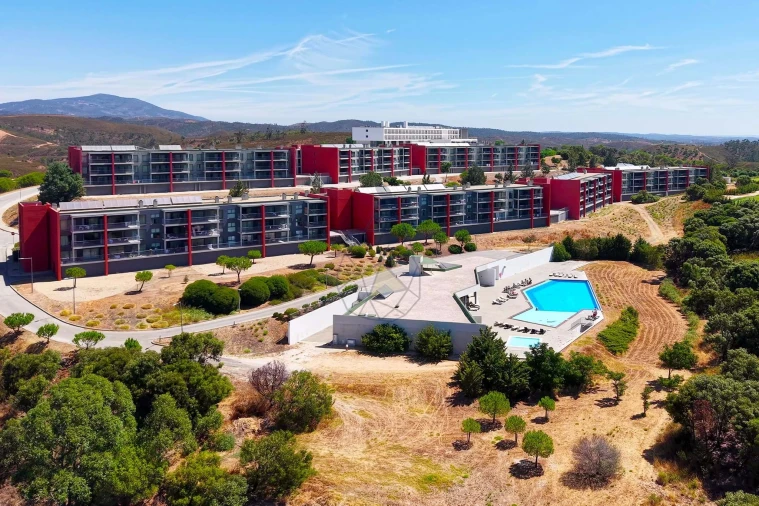 Apartamento T2 para Venda em Mexilhoeira Grande Foto 41