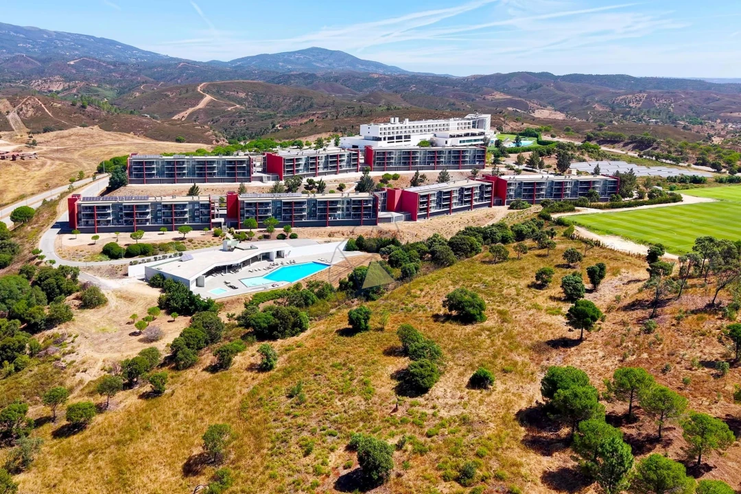 Apartamento T2 para Venda em Mexilhoeira Grande Foto 40