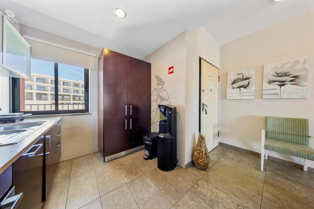 Apartamento T2 para Venda em Mexilhoeira Grande Foto 8