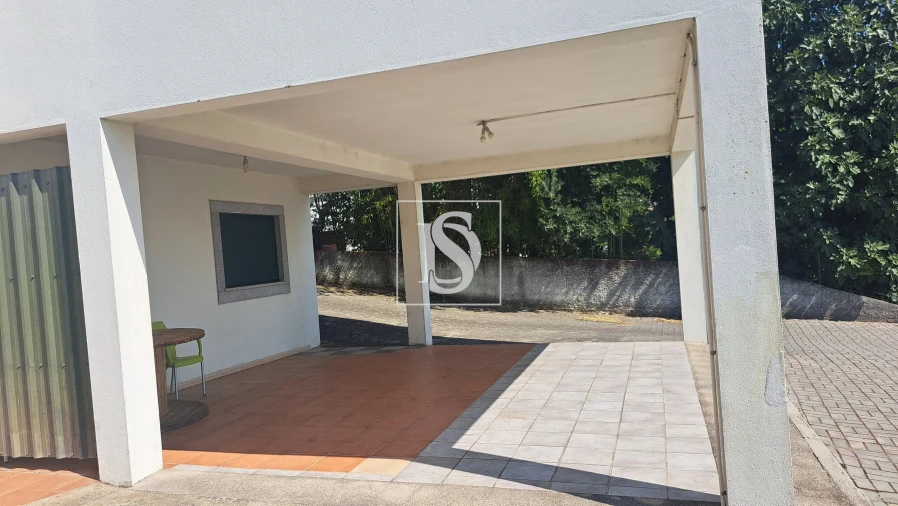 Moradia T5 para Venda em Tortosendo Foto 35