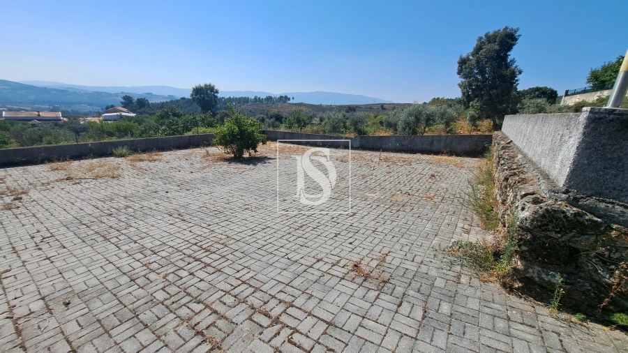 Moradia T5 para Venda em Tortosendo Foto 54