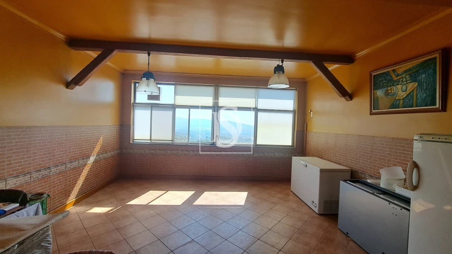 Moradia T5 para Venda em Tortosendo Foto 48