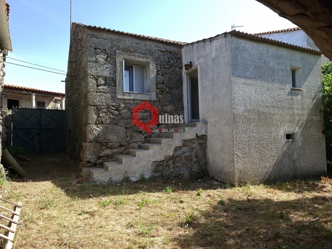 Moradia T1 para Venda em Baraçal Foto 37