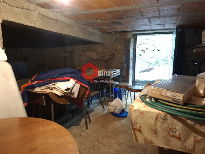 Moradia T1 para Venda em Baraçal Foto 31