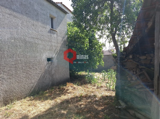 Moradia T1 para Venda em Baraçal Foto 35