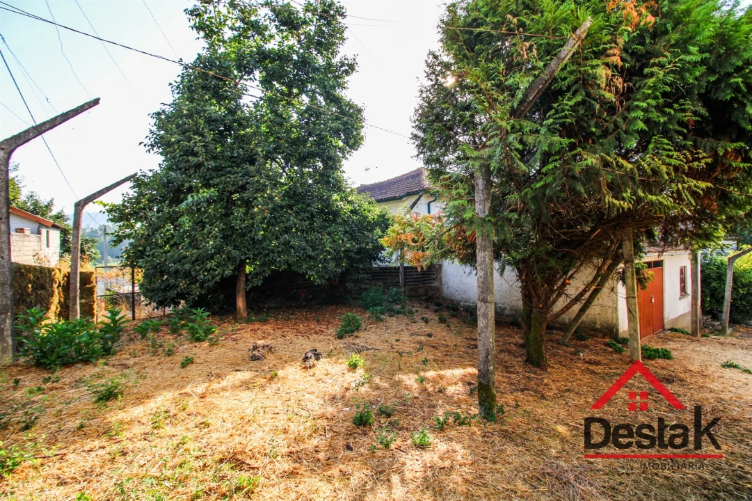 Moradia T4 para Venda em Sul Foto 19