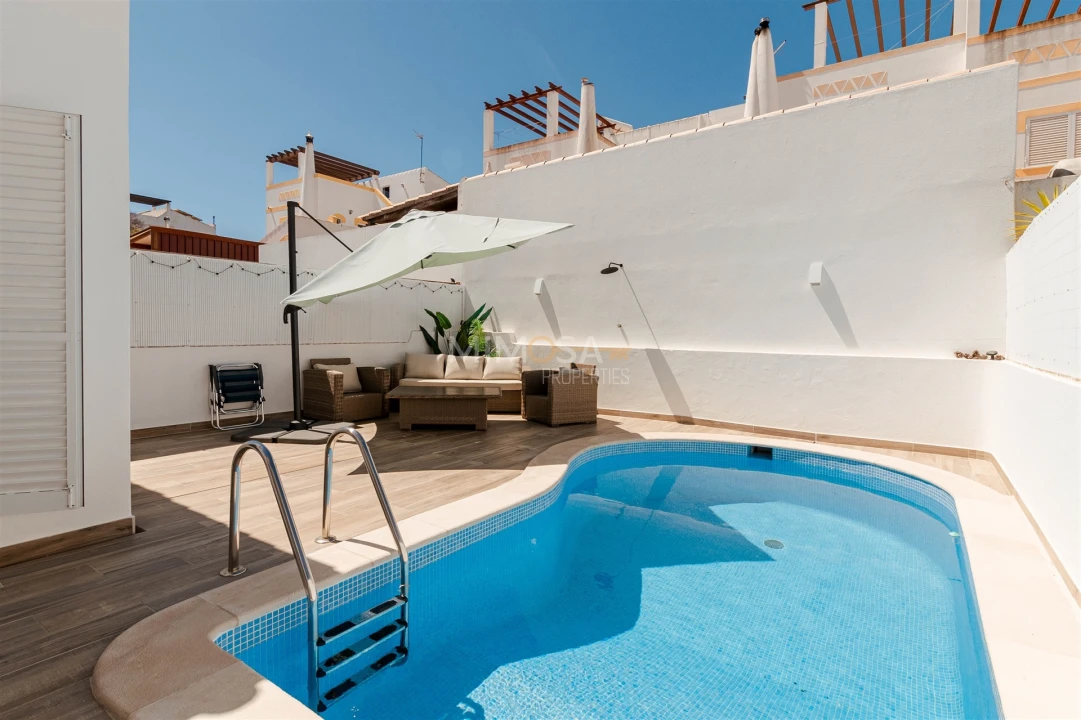 Moradia T4 para Arrendamento em Lagos (São Sebastião e Santa Maria) Foto 33