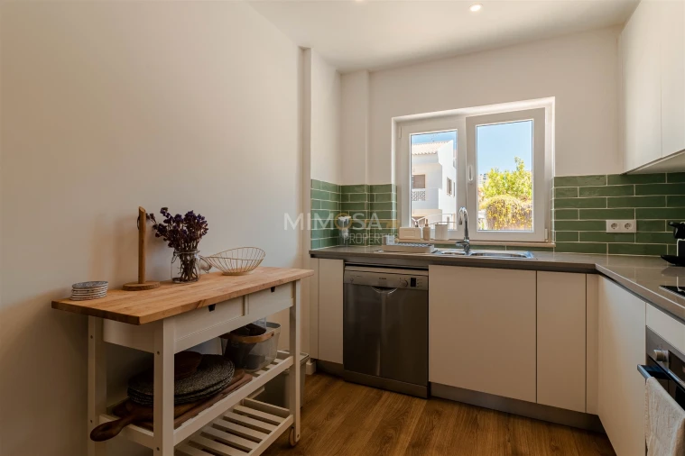 Moradia T4 para Arrendamento em Lagos (São Sebastião e Santa Maria) Foto 32