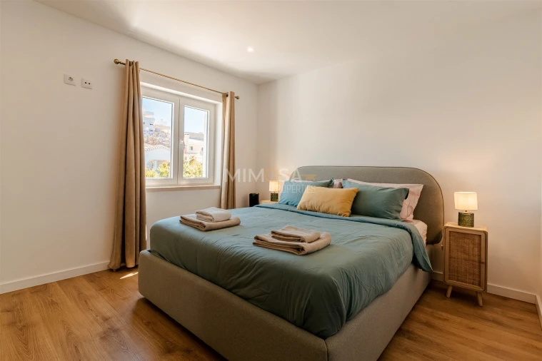 Moradia T4 para Arrendamento em Lagos (São Sebastião e Santa Maria) Foto 23