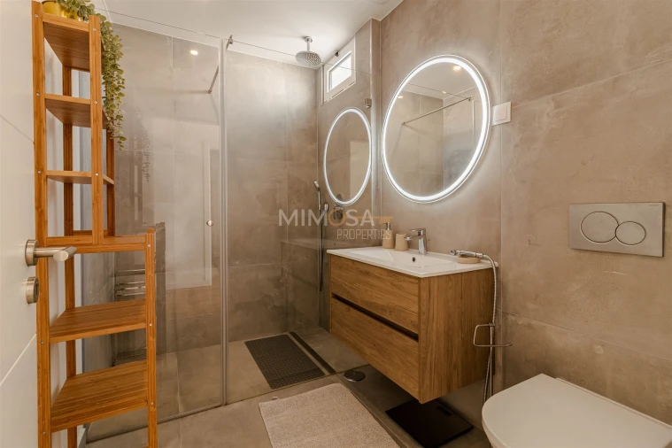 Moradia T4 para Arrendamento em Lagos (São Sebastião e Santa Maria) Foto 22