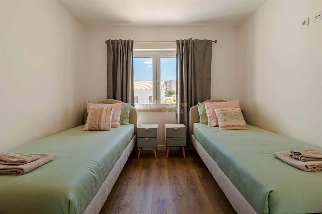 Moradia T4 para Arrendamento em Lagos (São Sebastião e Santa Maria) Foto 20