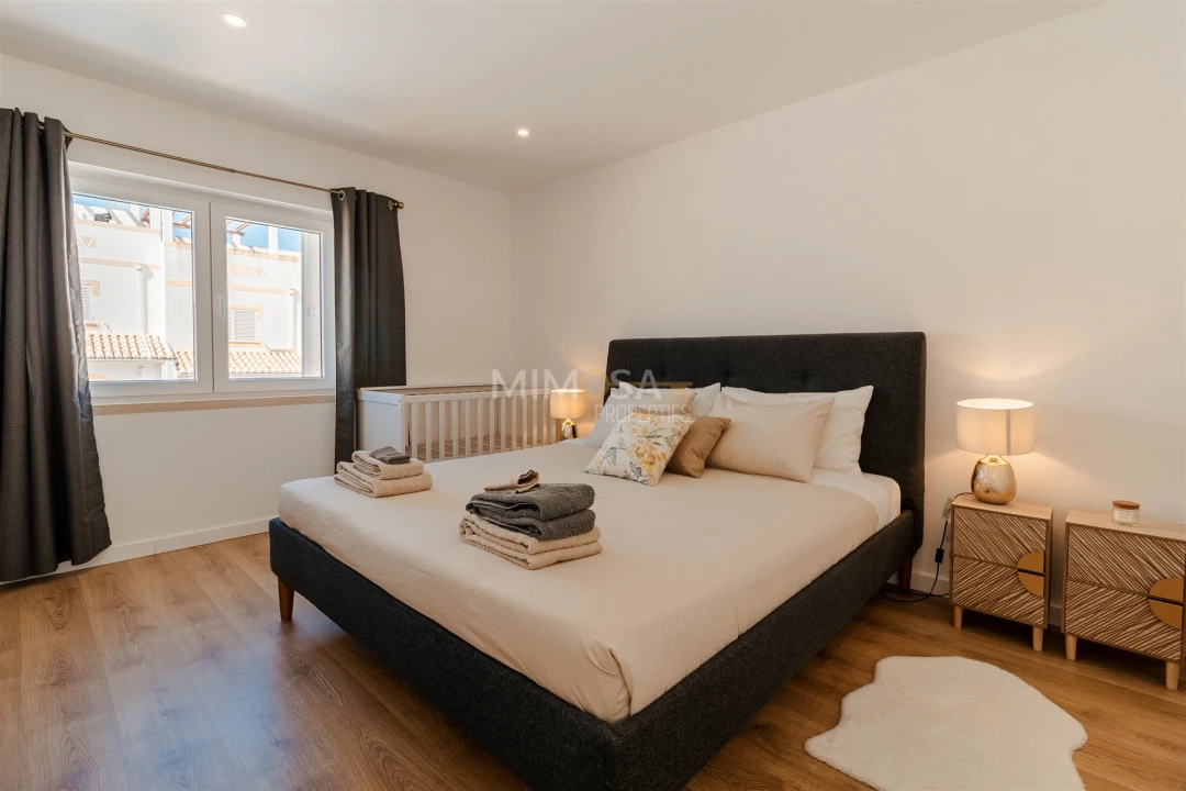 Moradia T4 para Arrendamento em Lagos (São Sebastião e Santa Maria) Foto 16