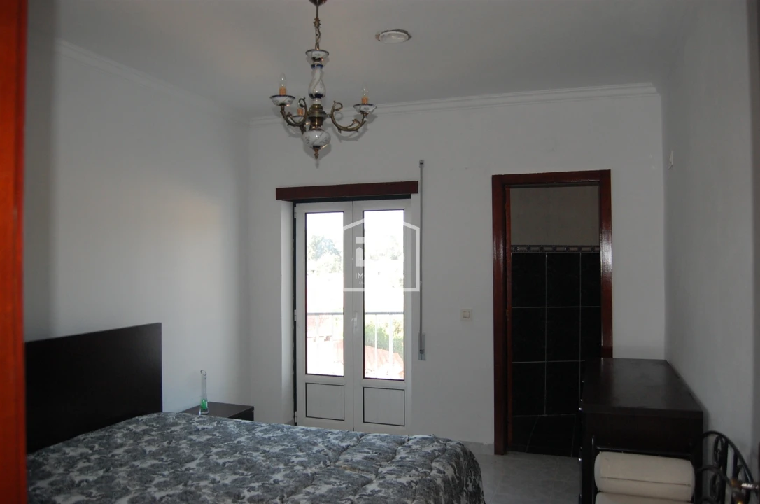 Apartamento T2 para Venda em Soure Foto 12