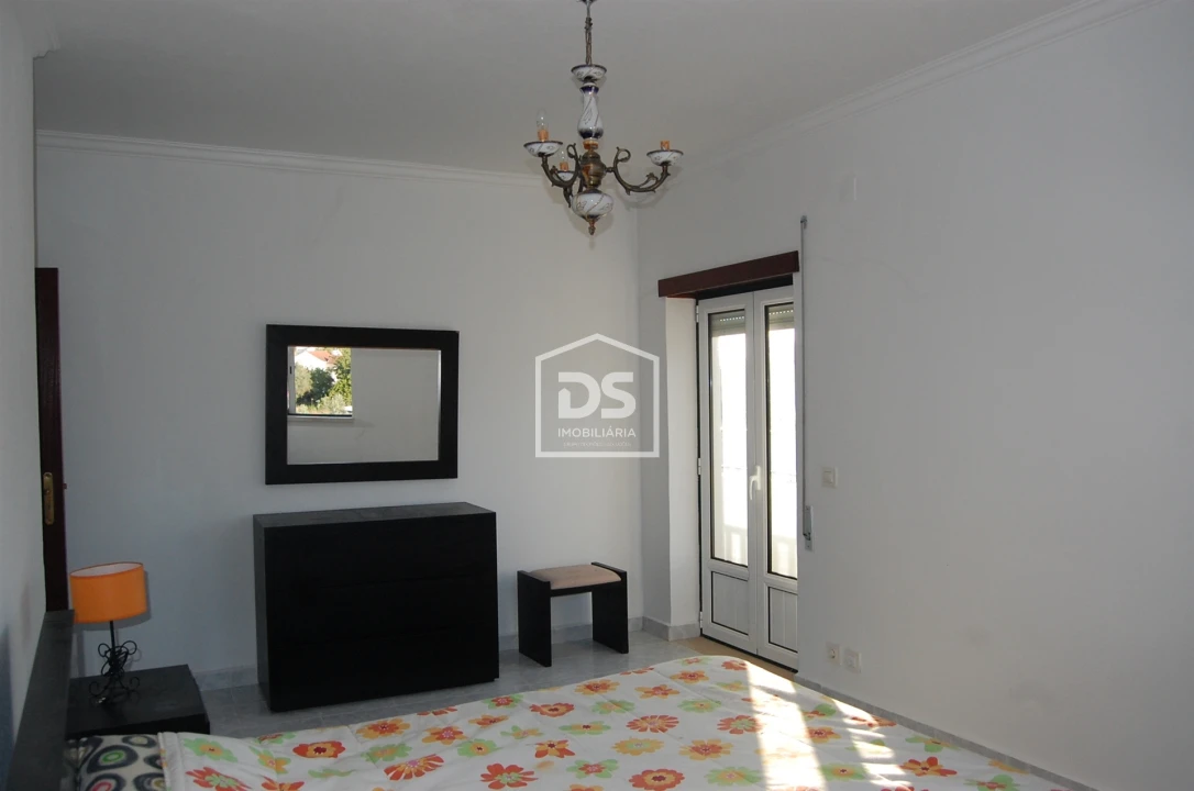 Apartamento T2 para Venda em Soure Foto 16