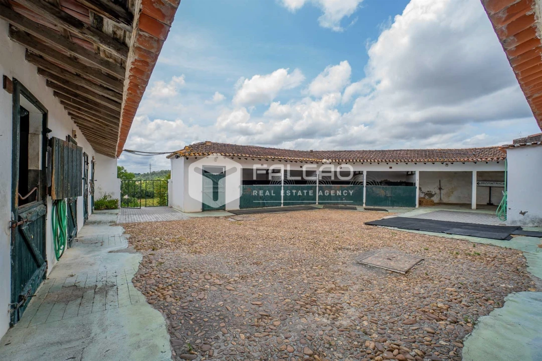 Quinta T6 para Venda em Romeira e Várzea Foto 94