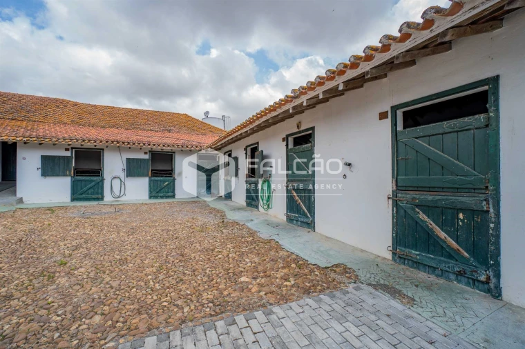 Quinta T6 para Venda em Romeira e Várzea Foto 93