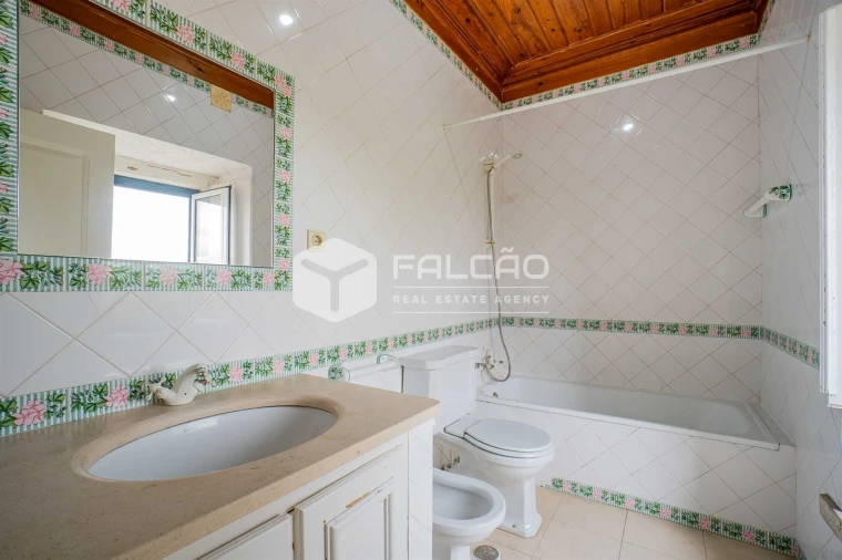 Quinta T6 para Venda em Romeira e Várzea Foto 27