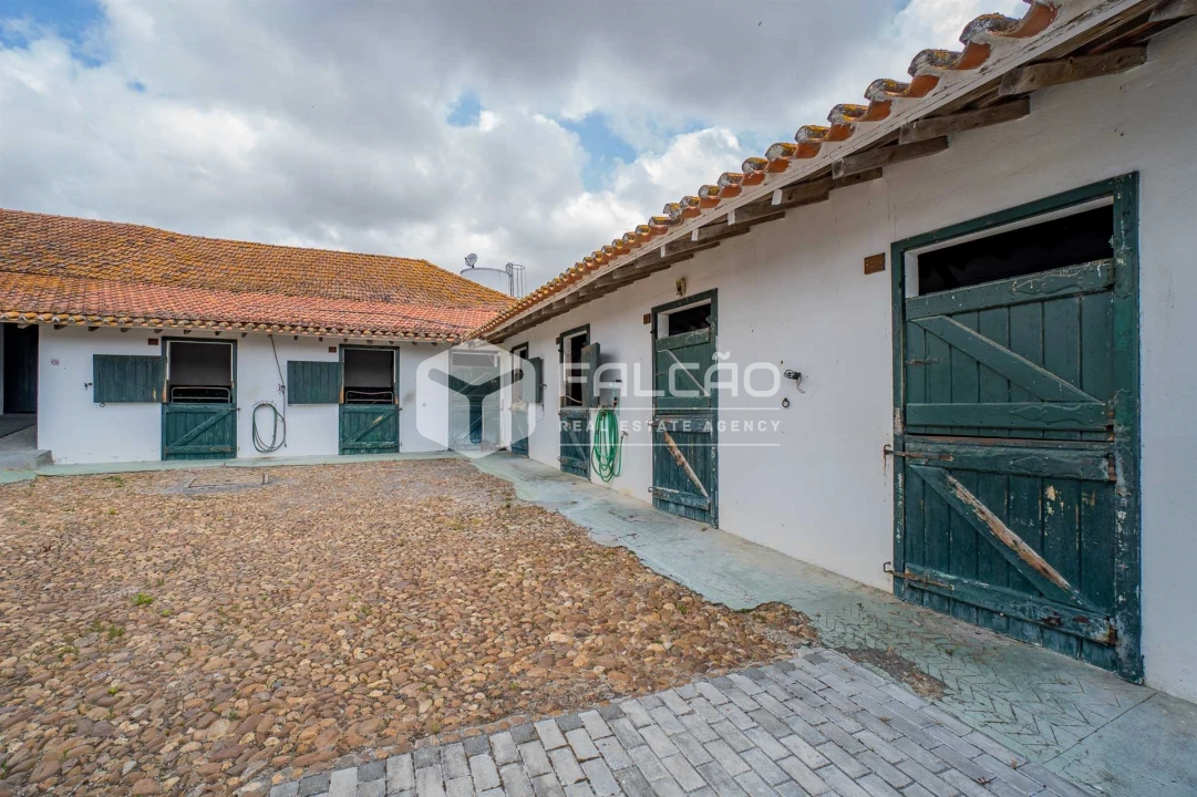 Quinta T6 para Venda em Romeira e Várzea Foto 93