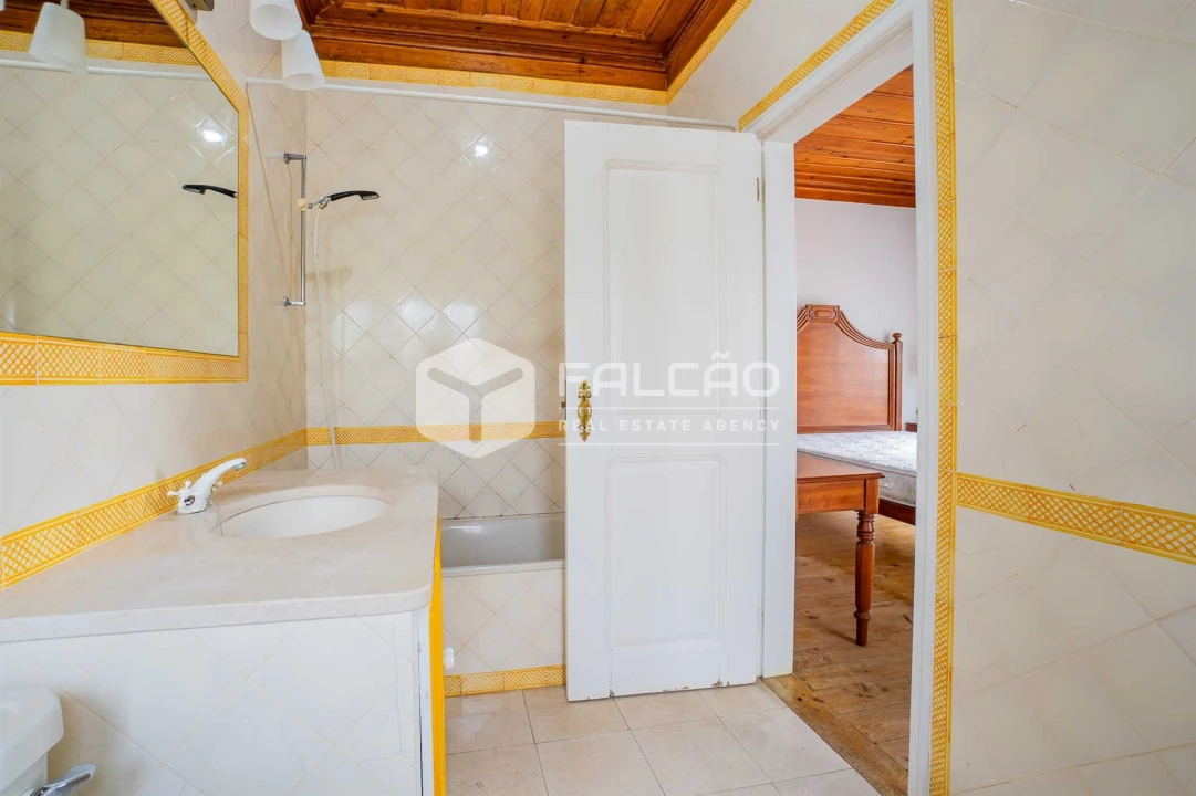 Quinta T6 para Venda em Romeira e Várzea Foto 30