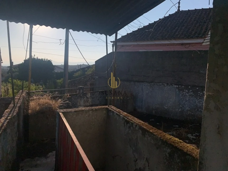 Moradia T2 para Venda em Bodiosa Foto 3