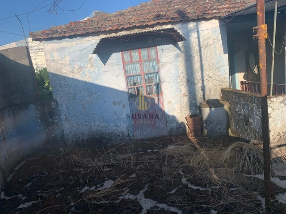 Moradia T2 para Venda em Bodiosa Foto 5