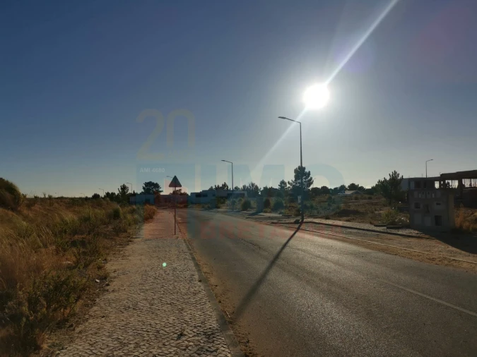 Moradia T4 para Venda em Pinhal Novo Foto 3