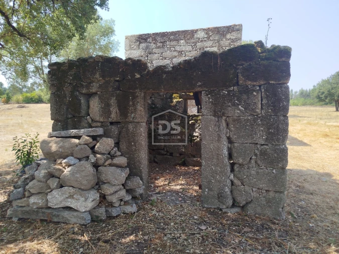 Terreno para Venda em Cabanas de Viriato Foto 34