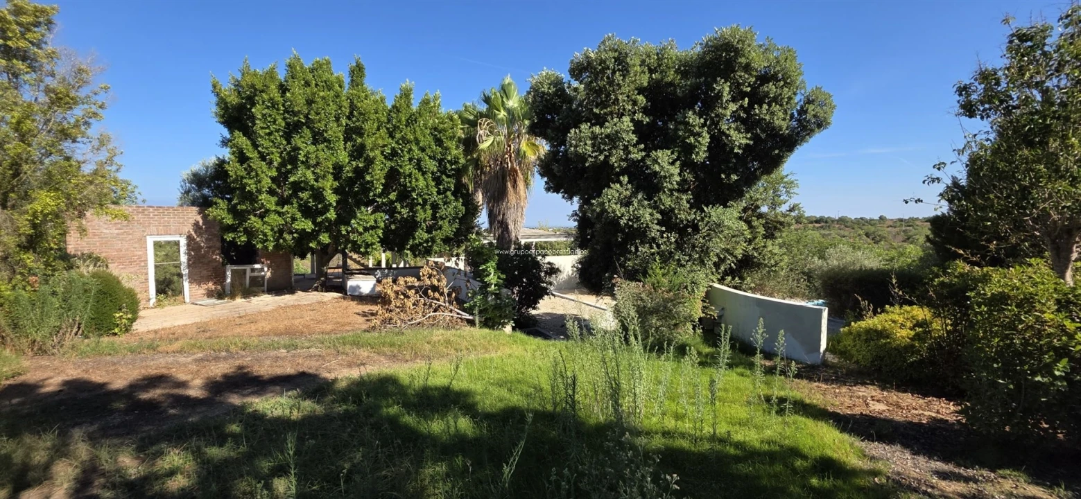 Quinta T0 para Venda em Quelfes Foto 9