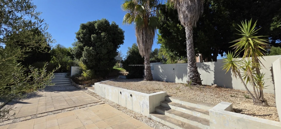 Quinta T0 para Venda em Quelfes Foto 7