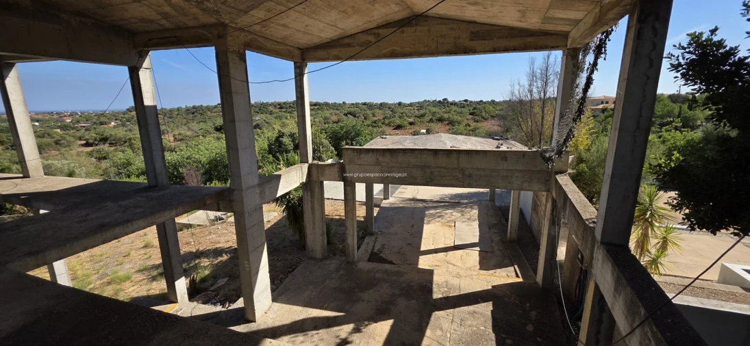 Quinta T0 para Venda em Quelfes Foto 17