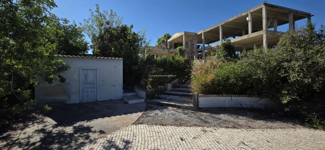 Quinta T0 para Venda em Quelfes Foto 20