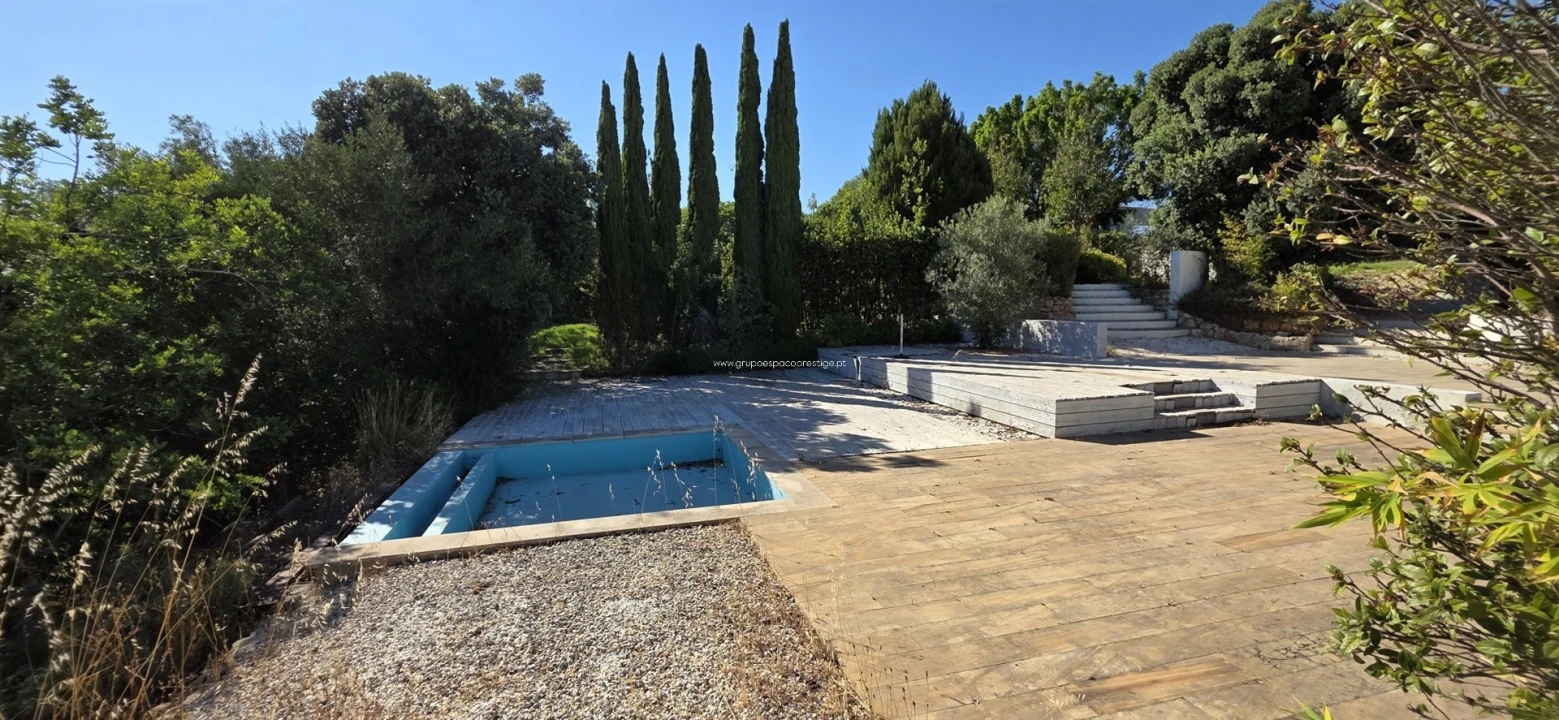 Quinta T0 para Venda em Quelfes Foto 4