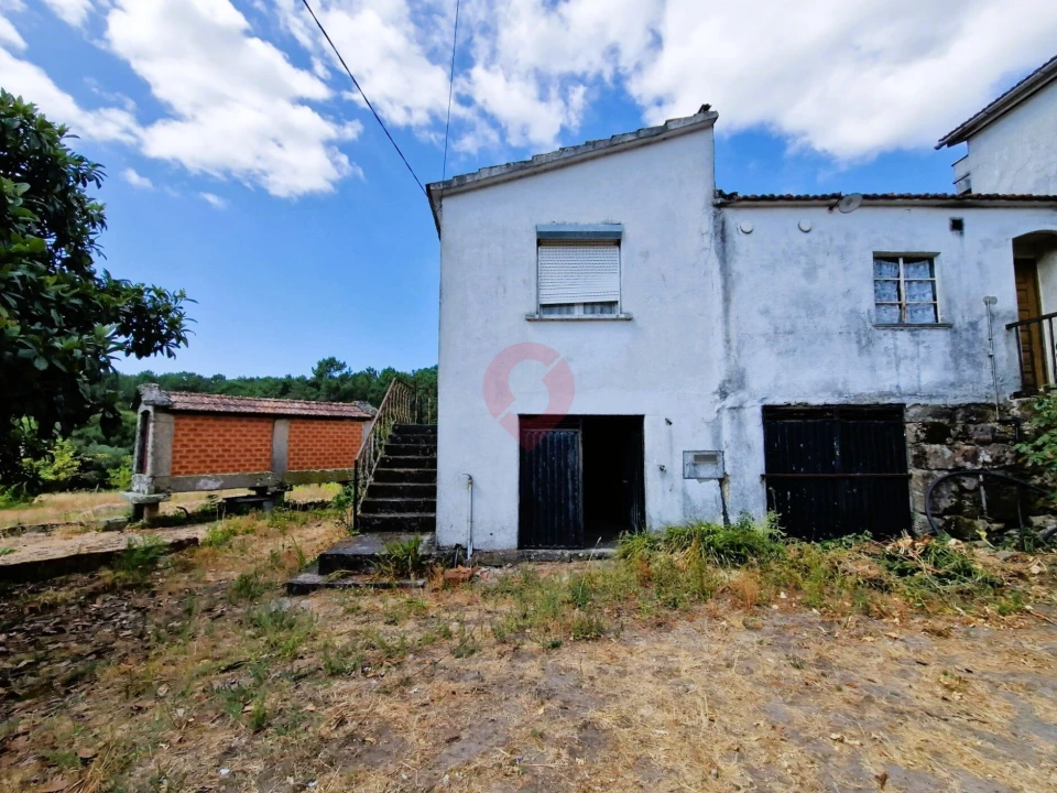 Moradia T3 para Venda em Tangil Foto 3