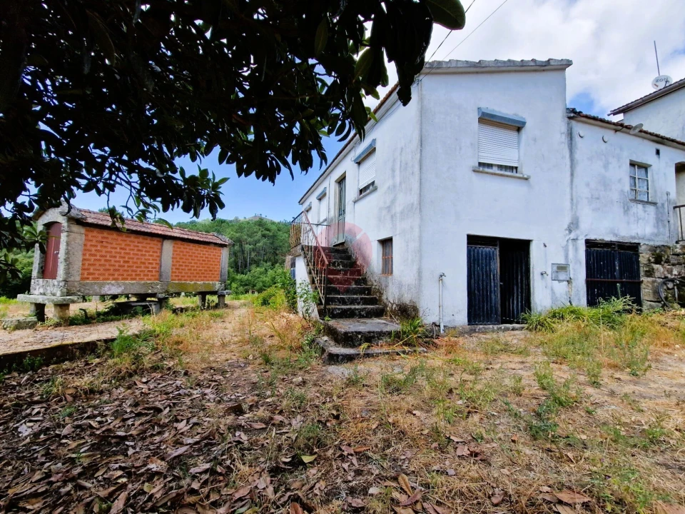 Moradia T3 para Venda em Tangil Foto 1