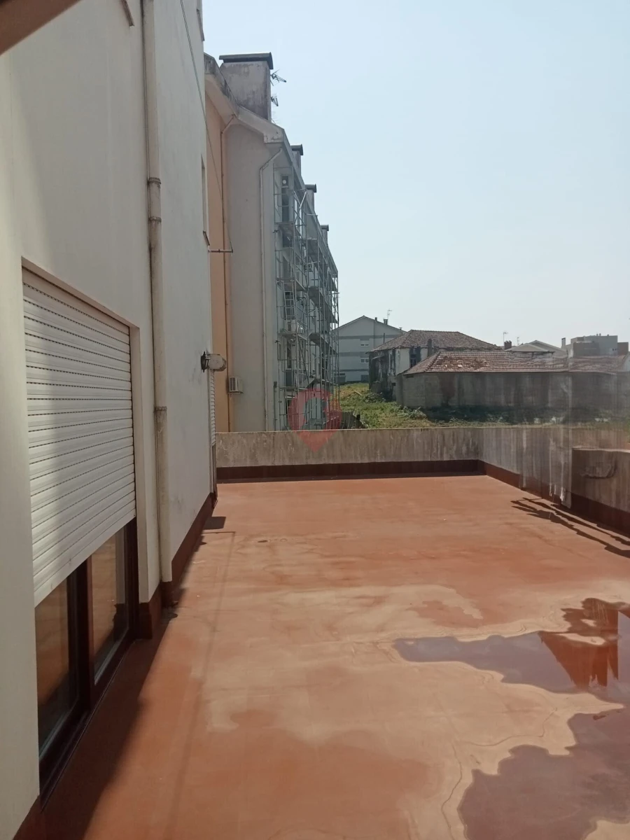 Apartamento T3 para Venda em Monção e Troviscoso Foto 13