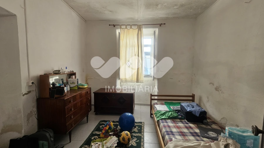 Moradia T3 para Venda em Cuba Foto 15