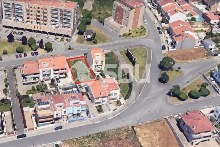 Terreno para Venda em Avintes Foto 2