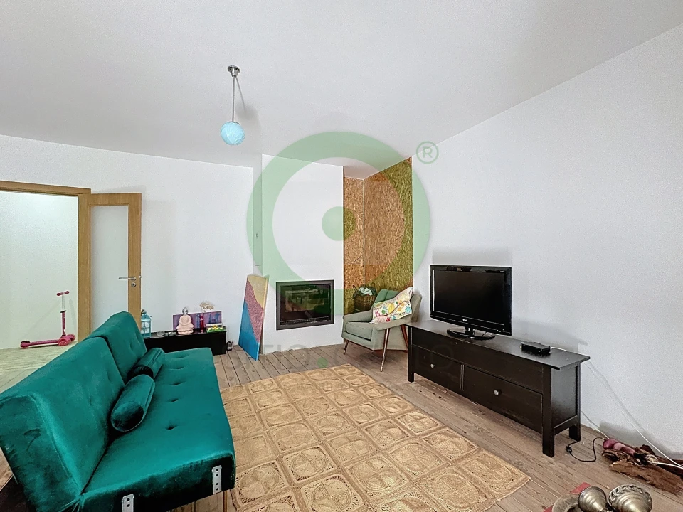 Moradia T4 para Venda em Aguieiras Foto 8